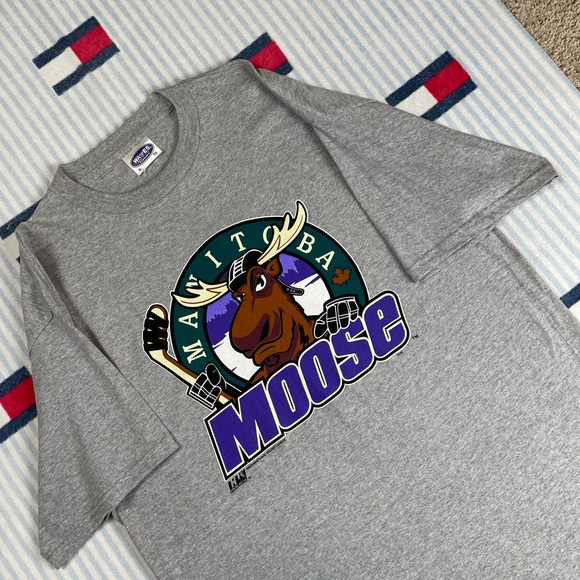 Vintage Manitoba Moose IHL Hockey short sleeve tee shirt - Picture 4 of 11